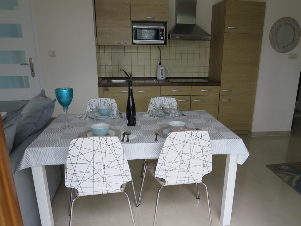 Sea Life Apartment Rewal Buitenkant foto