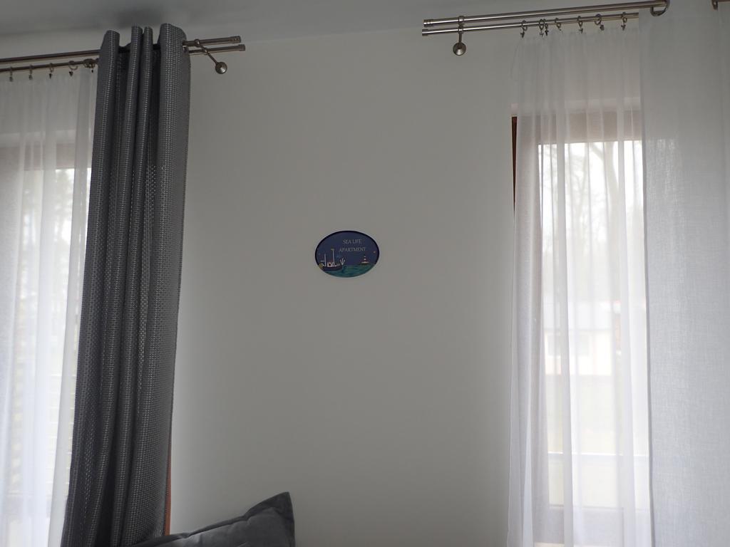 Sea Life Apartment Rewal Buitenkant foto