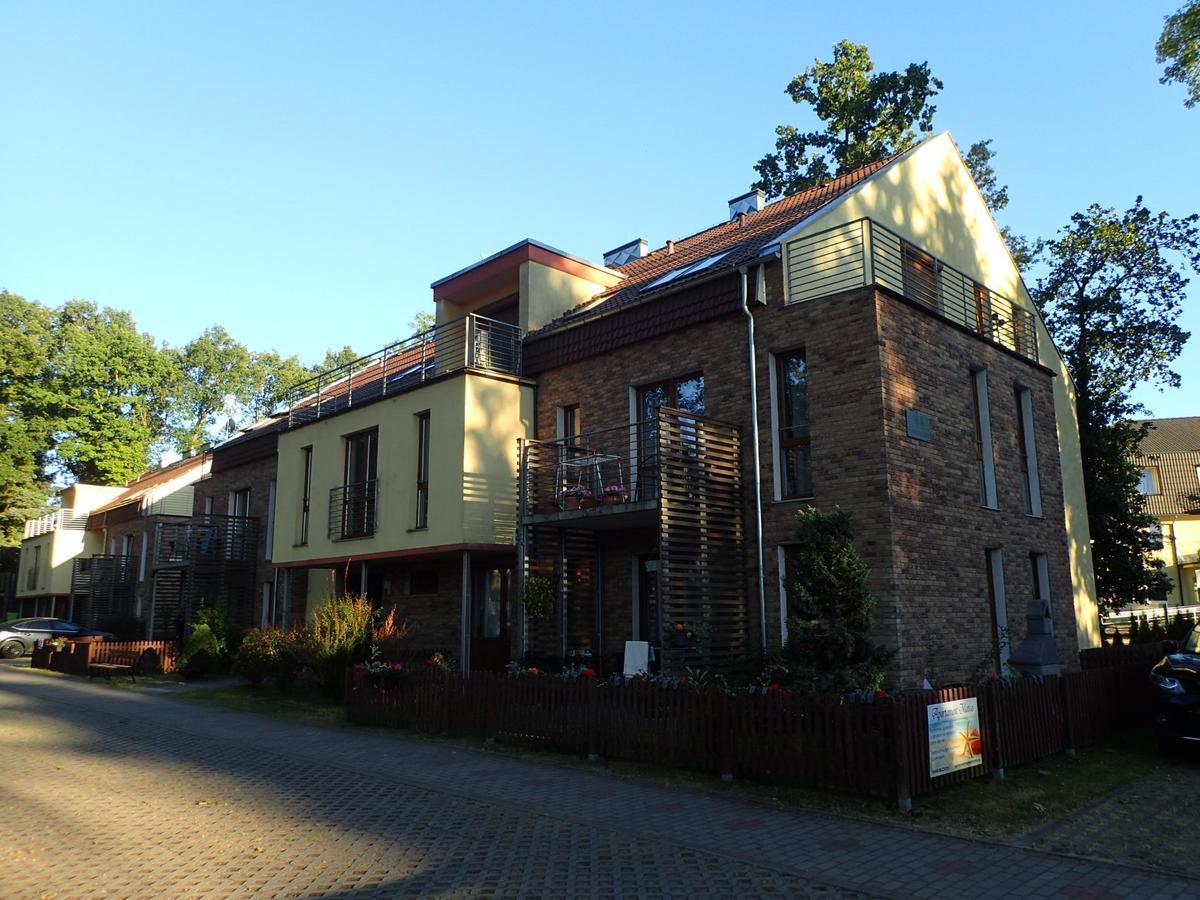 Sea Life Apartment Rewal Buitenkant foto